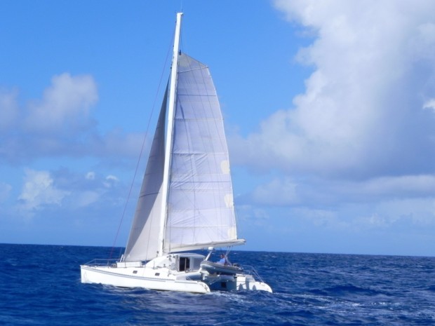 43′ Outremer 40/43 – old school rocket